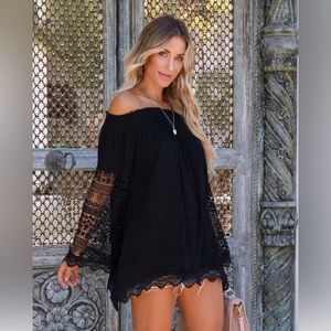 Vici La Vie Boheme Off The Shoulder Crochet Tunic